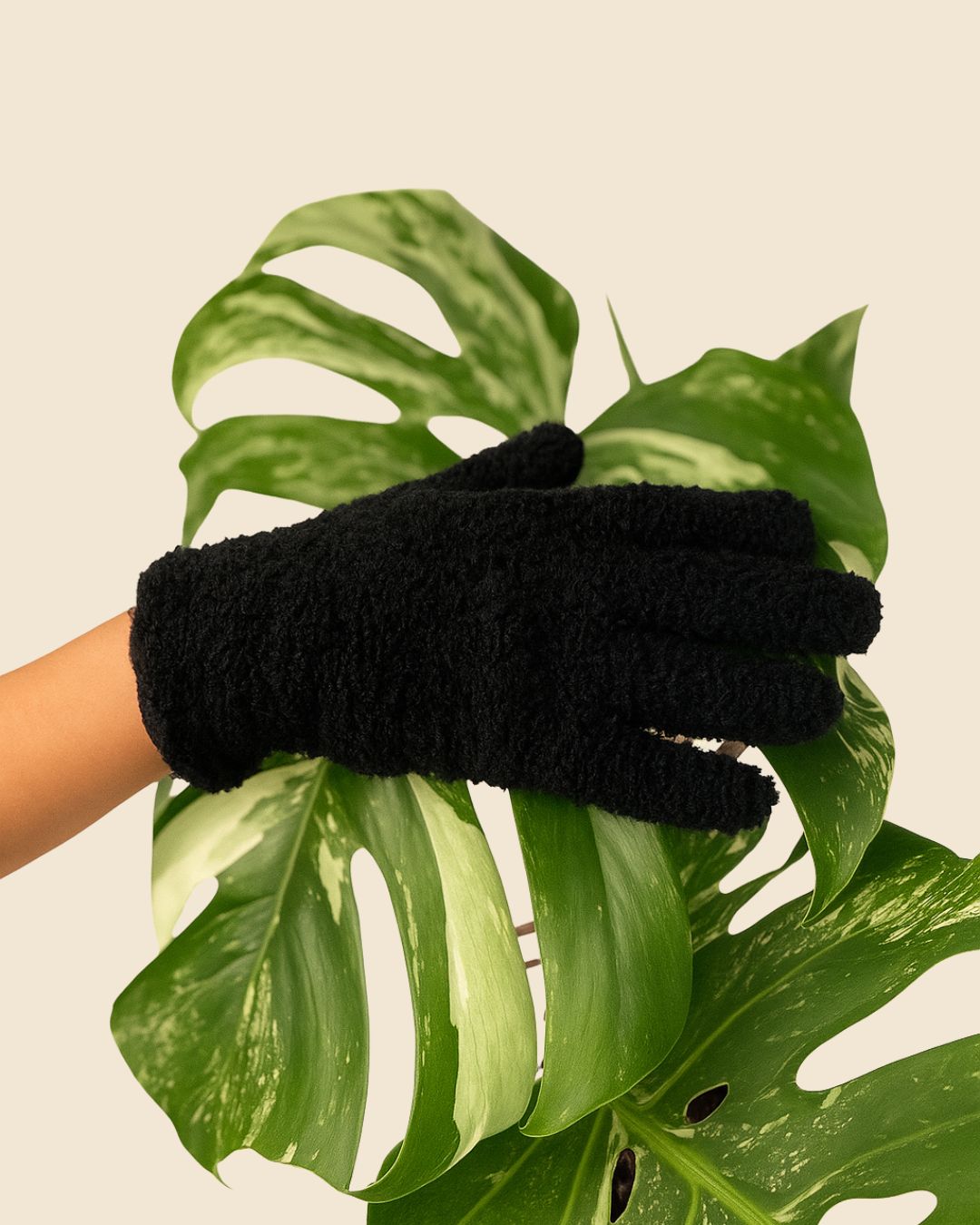 Guantes Para Limpiar Hojas – Negro - Pur Plant