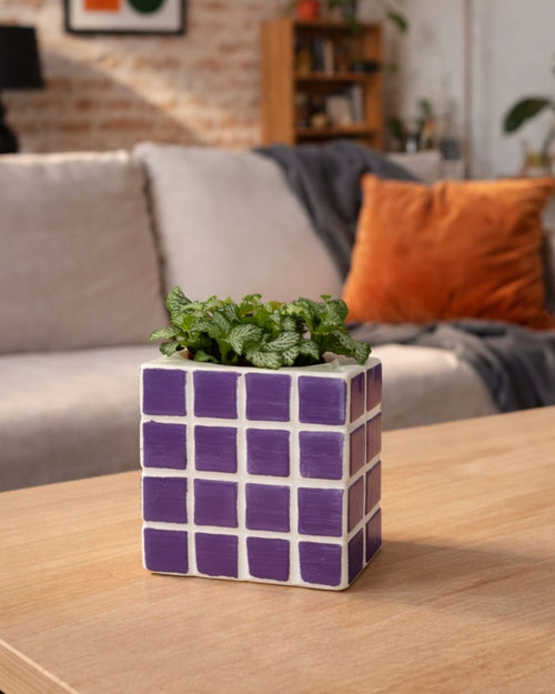 Tile – Mini Maceta Cerámica Morada 9 cm - Pur Plant