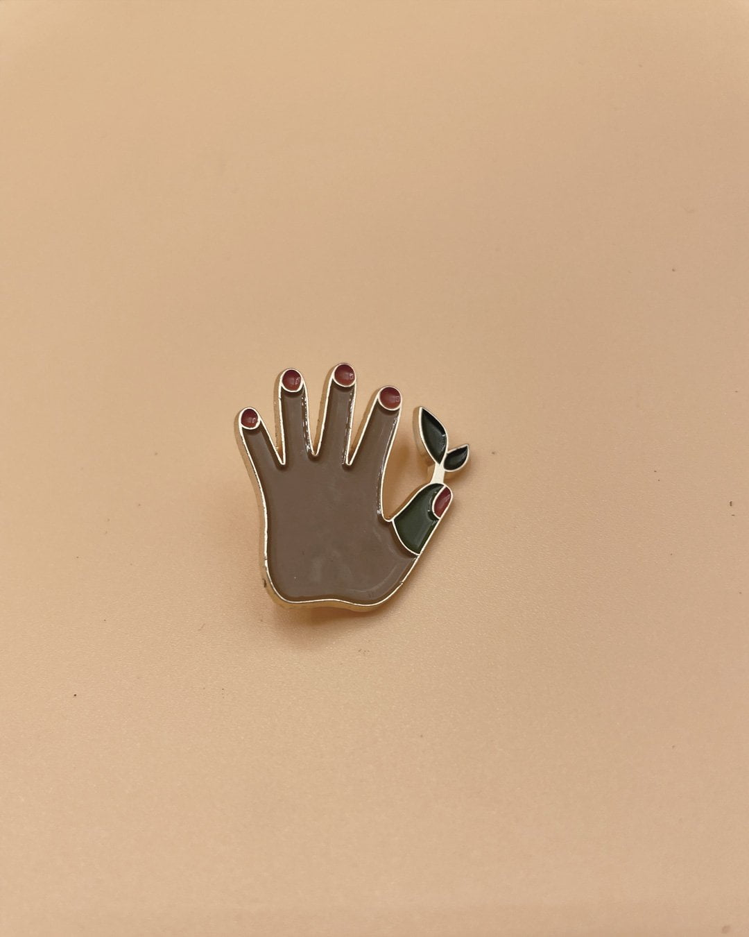 pin-mano-planta