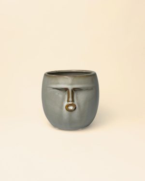 Maceta-cara-gris